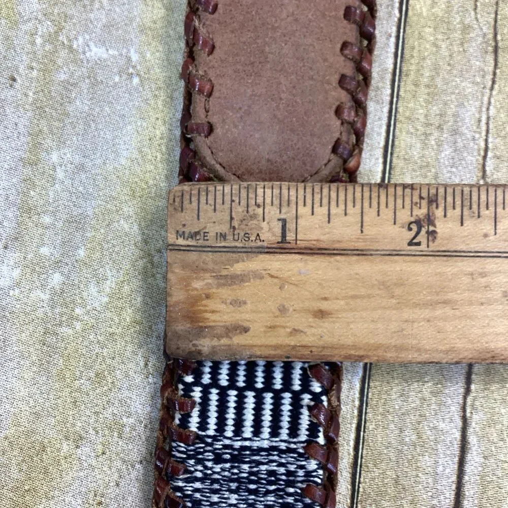 Lucky Brand Boho Embroidered Leather Belt Small Size S Western Aztec Braid Edge